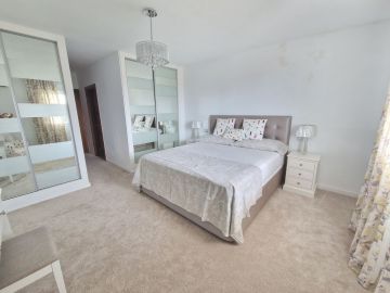 https://cdn.resales-online.com/public/99zp9ow7t6/properties/a35beed3248c11eea7b50217bc231ef4/w1200/23-79897b85162c6a486c7a4d1eb46924dd.jpg?v=1689620524